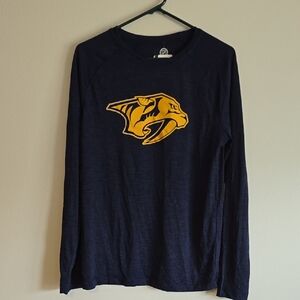 Mens Fanatics Size M Nashville Predators Long Sleeve T-Shirt